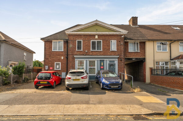 Langley Crescent, Dagenham, RM9