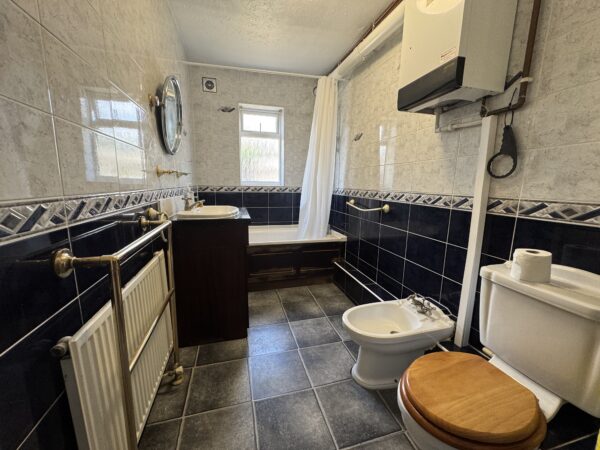 Stamford Road, Dagenham, RM9