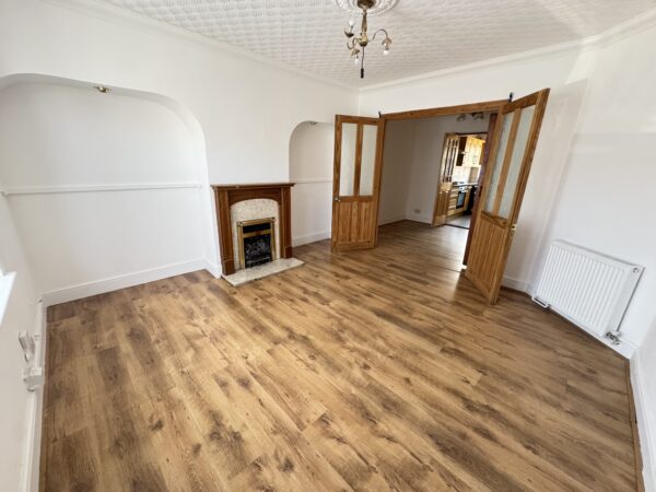 Stamford Road, Dagenham, RM9