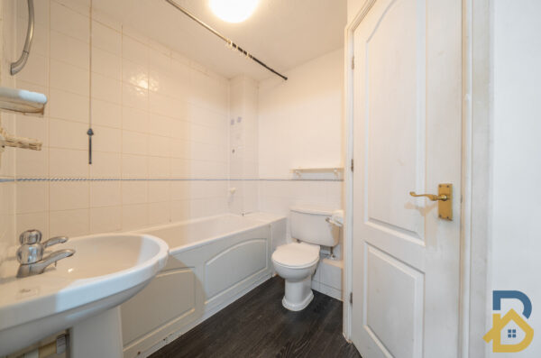 Grenville Road, Chafford Hundred, RM16