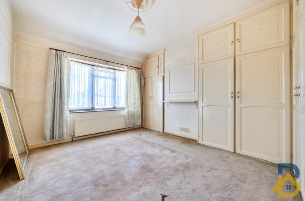 Langley Crescent, Dagenham, RM9