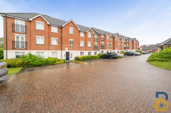 Grenville Road, Chafford Hundred, RM16