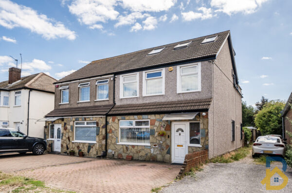 Walden Avenue, Rainham, RM13