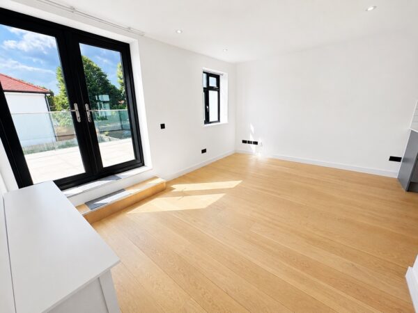 Station Lane, Hornchurch, RM12