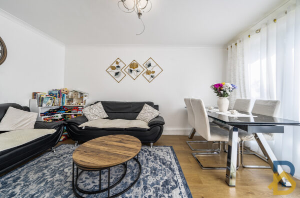 Heenan Close, Barking, IG11