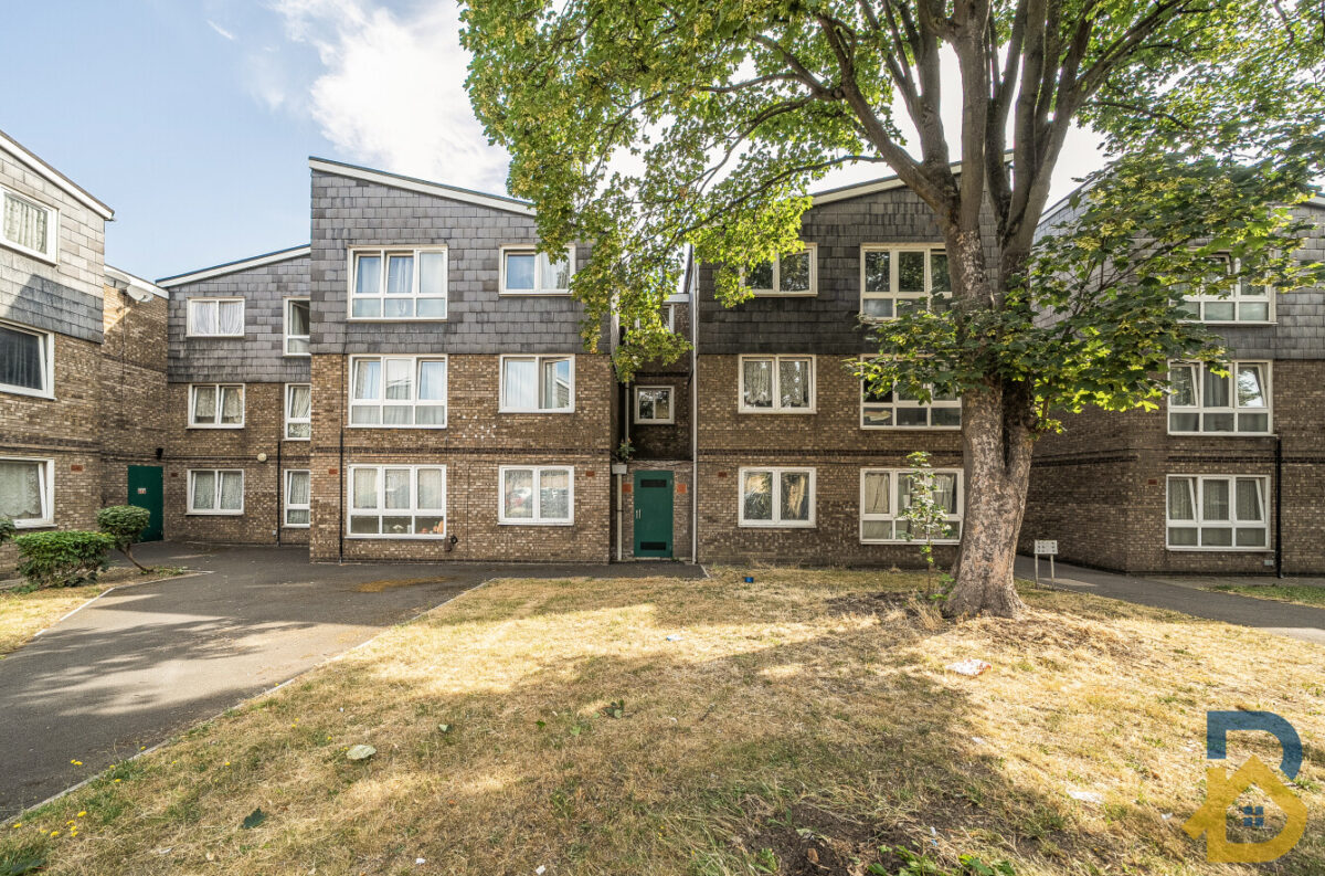 Heenan Close, Barking, IG11
