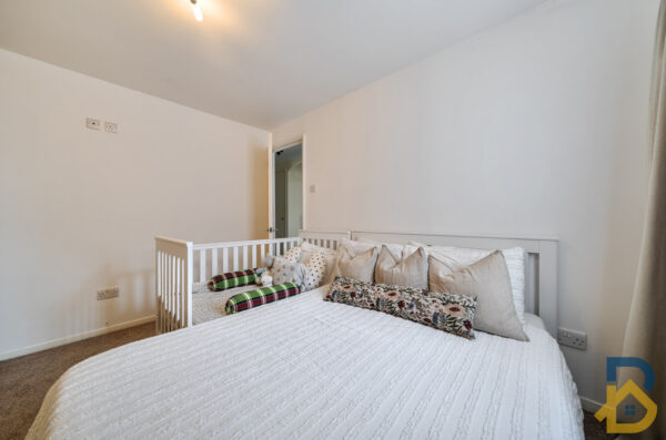 Shafter Road, Dagenham, RM10