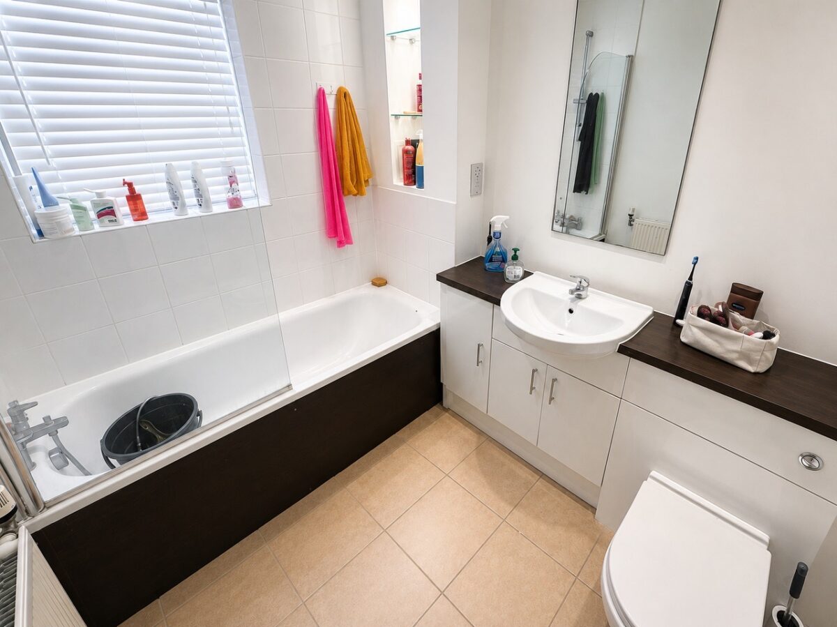 Ager Avenue, Dagenham, RM8