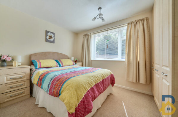Tyrells Close, Upminster, RM14