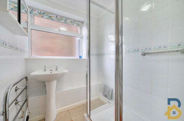 Tyrells Close, Upminster, RM14