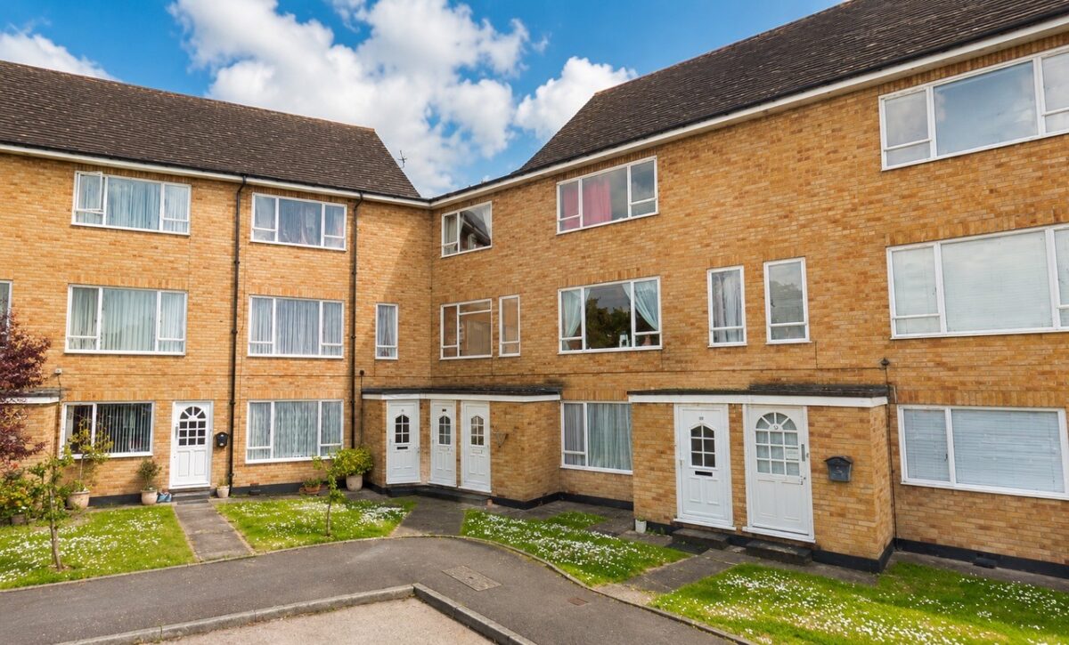 Langham Court, Hornchurch, RM11