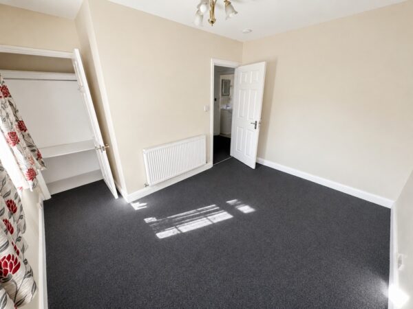 Rothwell Road, Dagenham, RM9