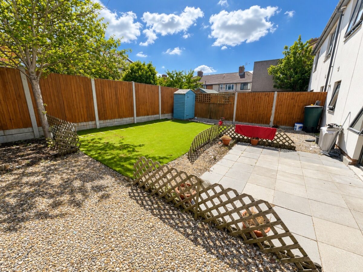Ager Avenue, Dagenham, RM8