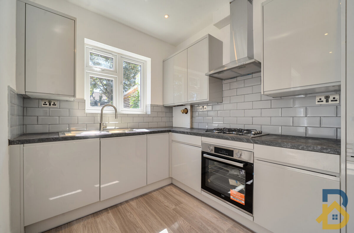 Kingston Road, Ilford, IG1