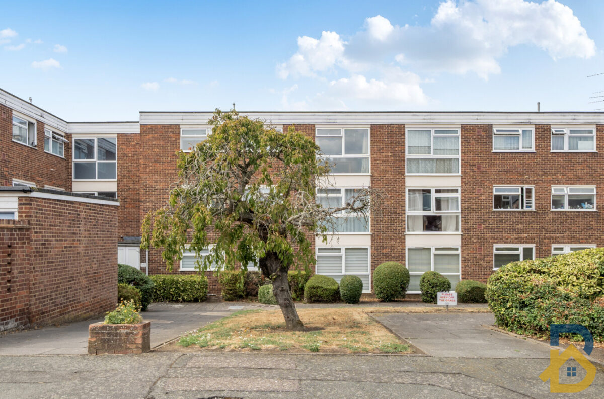 Tyrells Close, Upminster, RM14