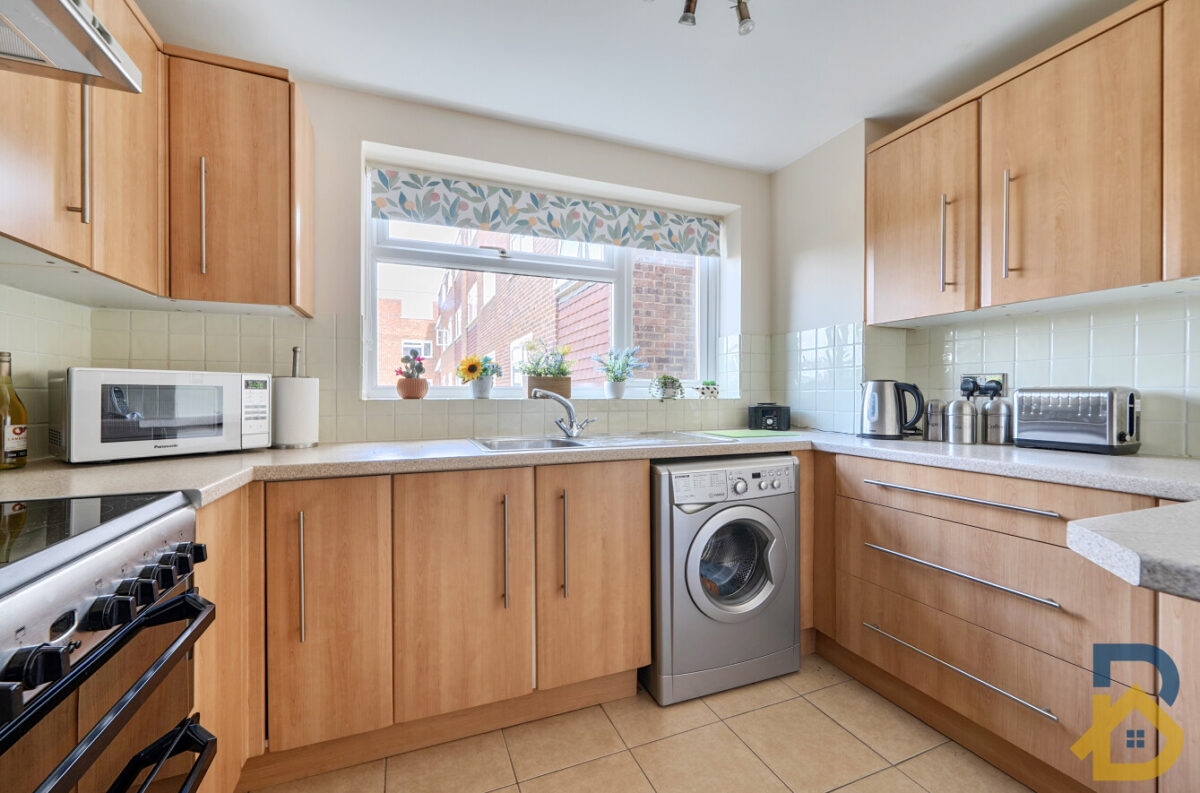 Tyrells Close, Upminster, RM14