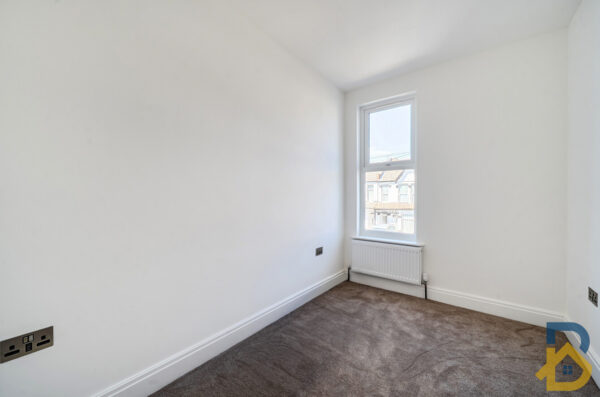 Kingston Road, Ilford, IG1