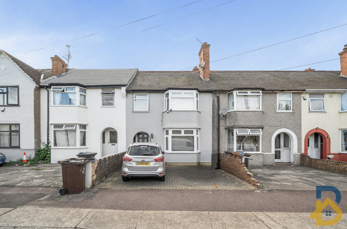 Crosby Road, Dagenham, RM10