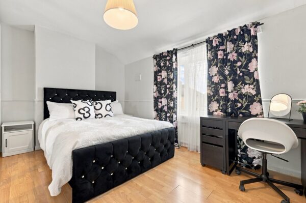 St. Georges Road, Dagenham, RM9