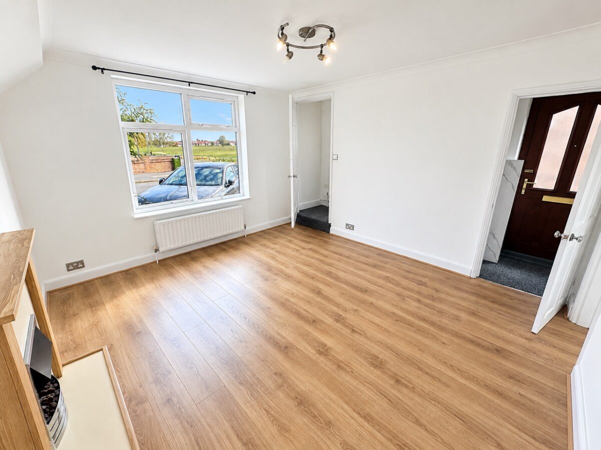 Ivyhouse Road, Dagenham, RM9