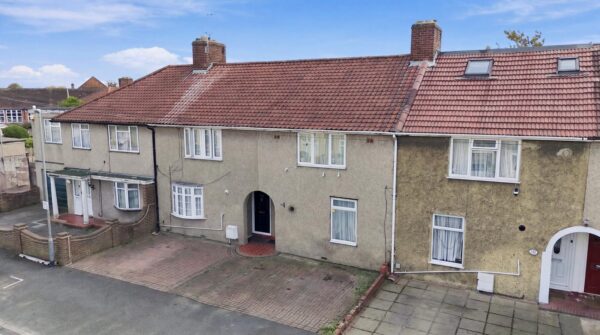 St. Georges Road, Dagenham, RM9