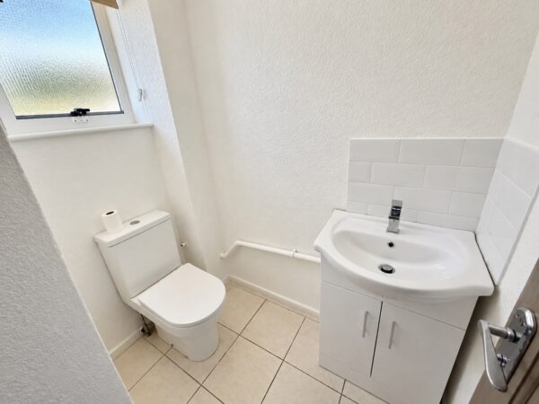 Crane Close, Dagenham, RM10