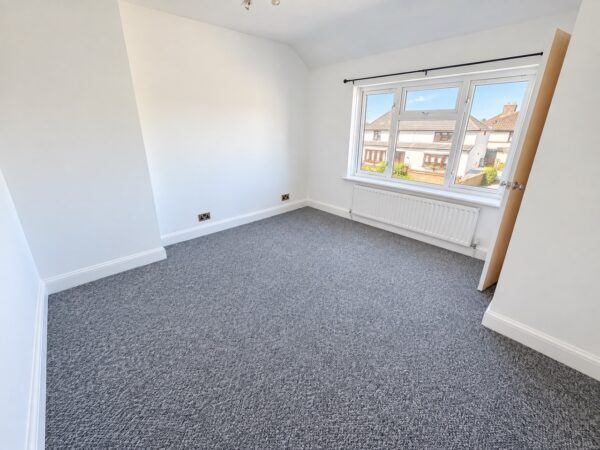 Ivyhouse Road, Dagenham, RM9
