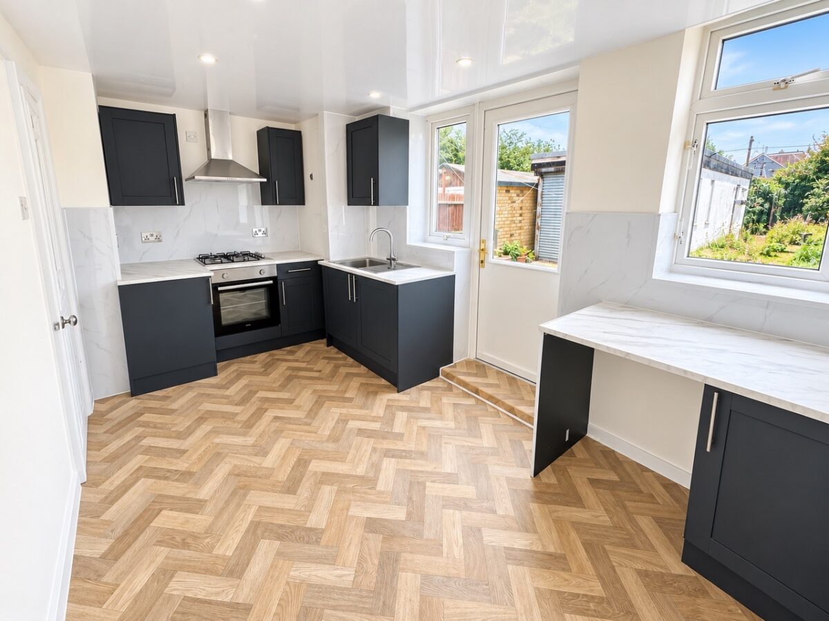Ivyhouse Road, Dagenham, RM9