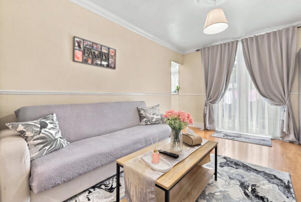 St. Georges Road, Dagenham, RM9
