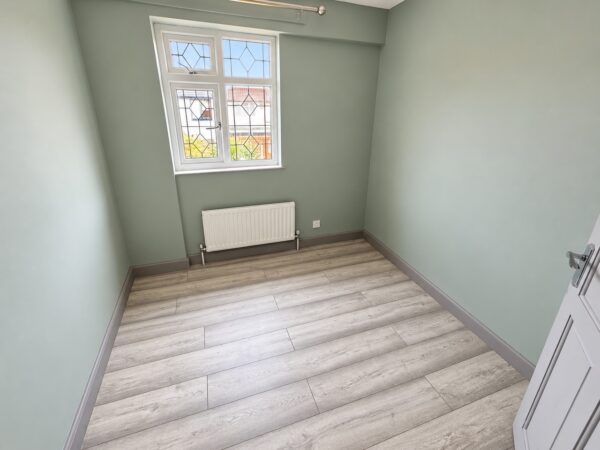 Crane Close, Dagenham, RM10