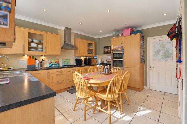 Norton Place, Ramsden Heath, CM11