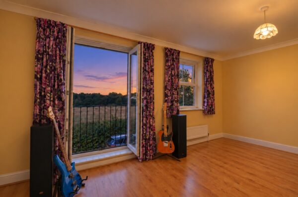 Norton Place, Ramsden Heath, CM11