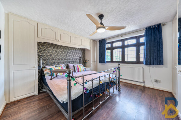 Upminster Road North, Rainham, RM13