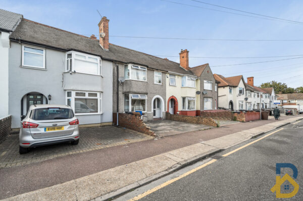 Crosby Road, Dagenham, RM10