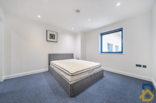 Western Gateway, Westgate Apartments, E16